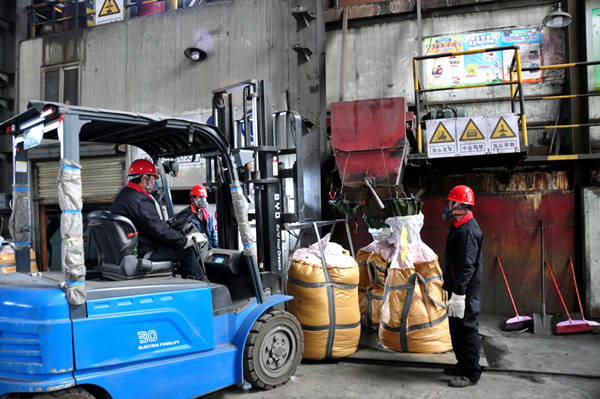 1675671384615796.png 4一線工作場(chǎng)景_副本.png